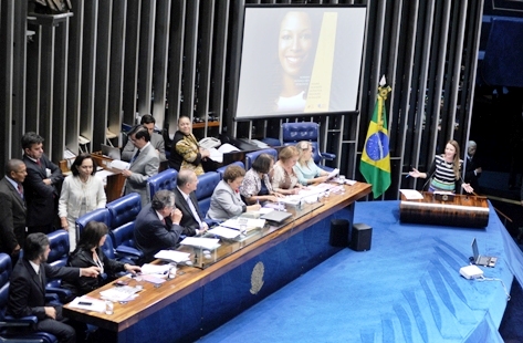 Campanha Do TSE Vai Estimular Mulher A Participar Da Política ...